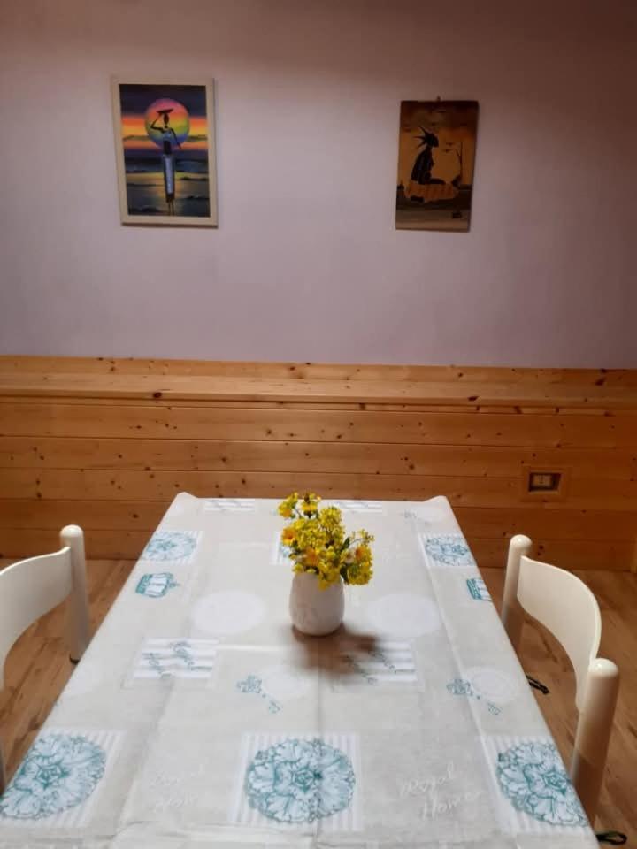 Bed and Breakfast Albero Della Musica Sassari Exterior foto